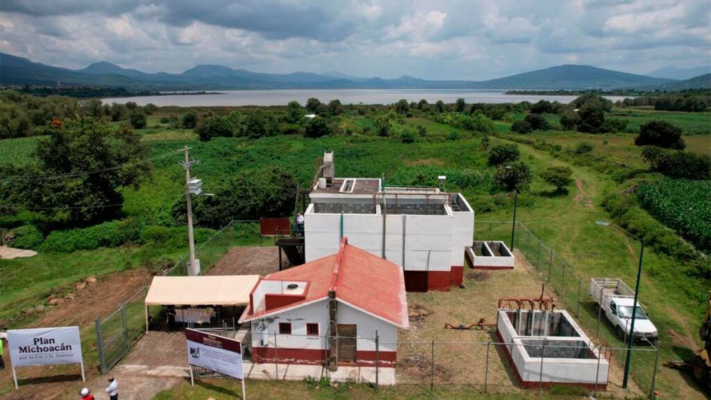 Conagua reportó un avance del 99 % en la rehabilitación de Las Garzas y Janitzio, y del 70 % en San Pedrito. Las obras en seis plantas suman una inversión de 175 millones 624 mil pesos.