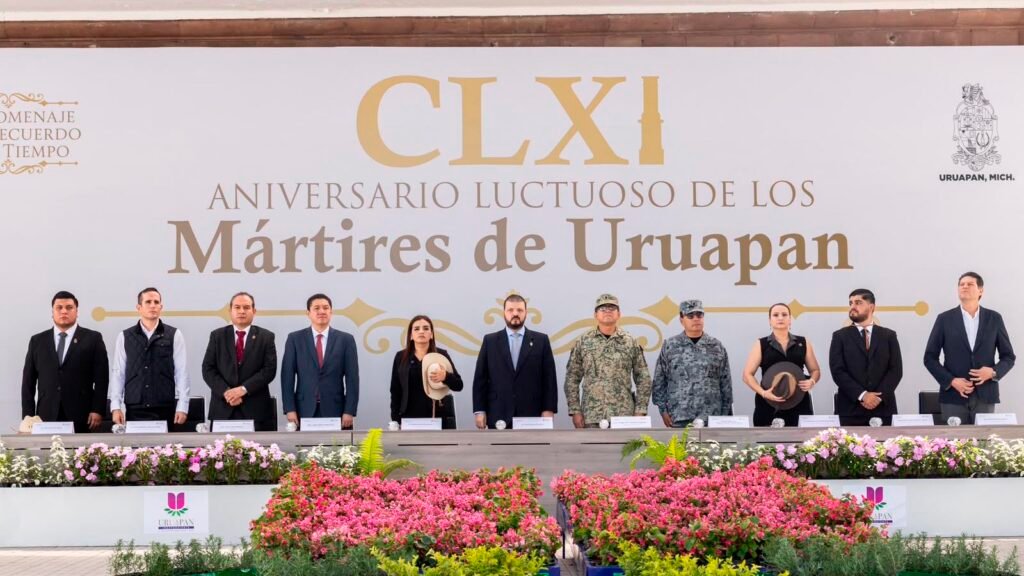 El secretario de Gobierno, Raúl Zepeda Villaseñor, encabezó la ceremonia por el 161 aniversario luctuoso de los Mártires de Uruapan. Durante el homenaje a los cinco militares fusilados en 1865, se entregó una presea conmemorativa a Angélica Rodríguez Saide, madre del exalcalde Carlos Manzo.