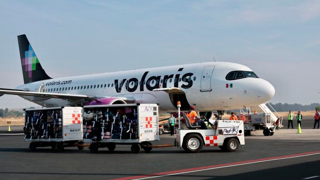 El Aeropuerto Internacional de Morelia iniciará en noviembre su ampliación con una inversión superior a mil mdp y nuevas áreas para pasajeros, equipaje y abordaje.